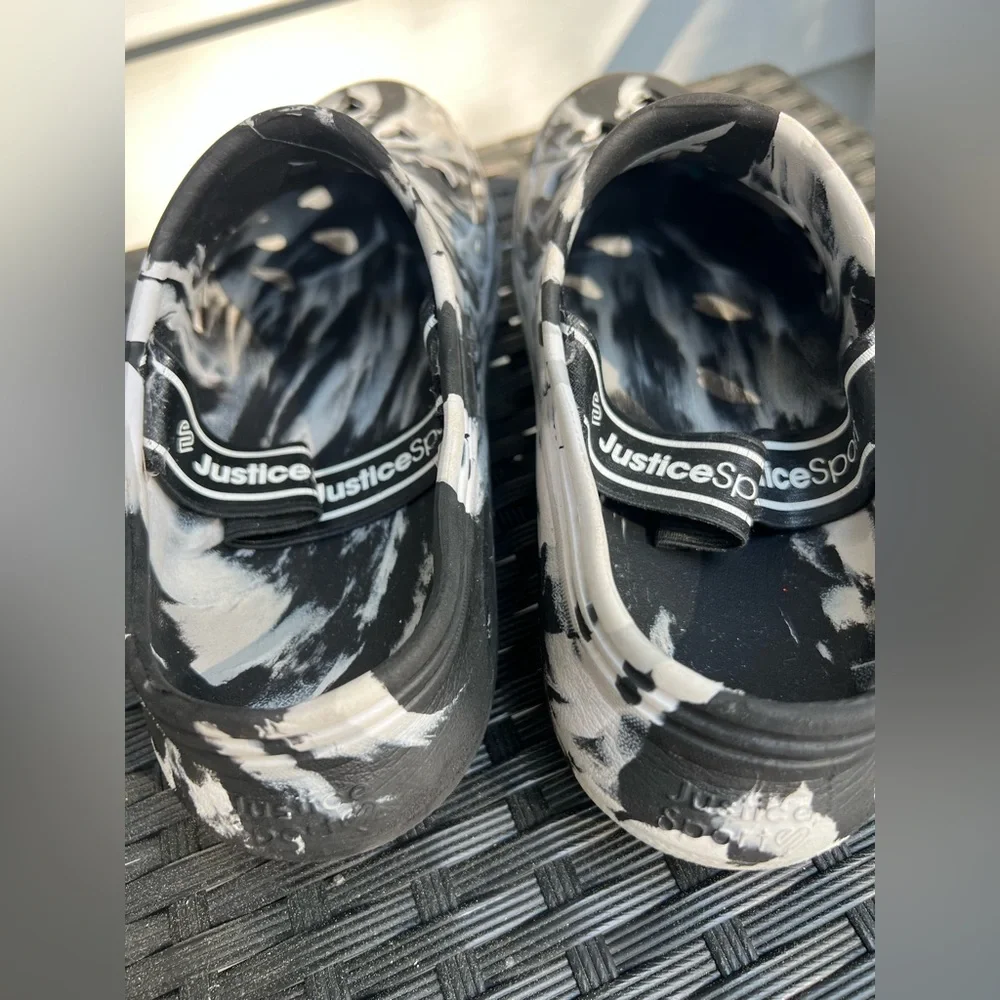 Justice Black & White Marbled Heart Vent Clogs with Pink Logo